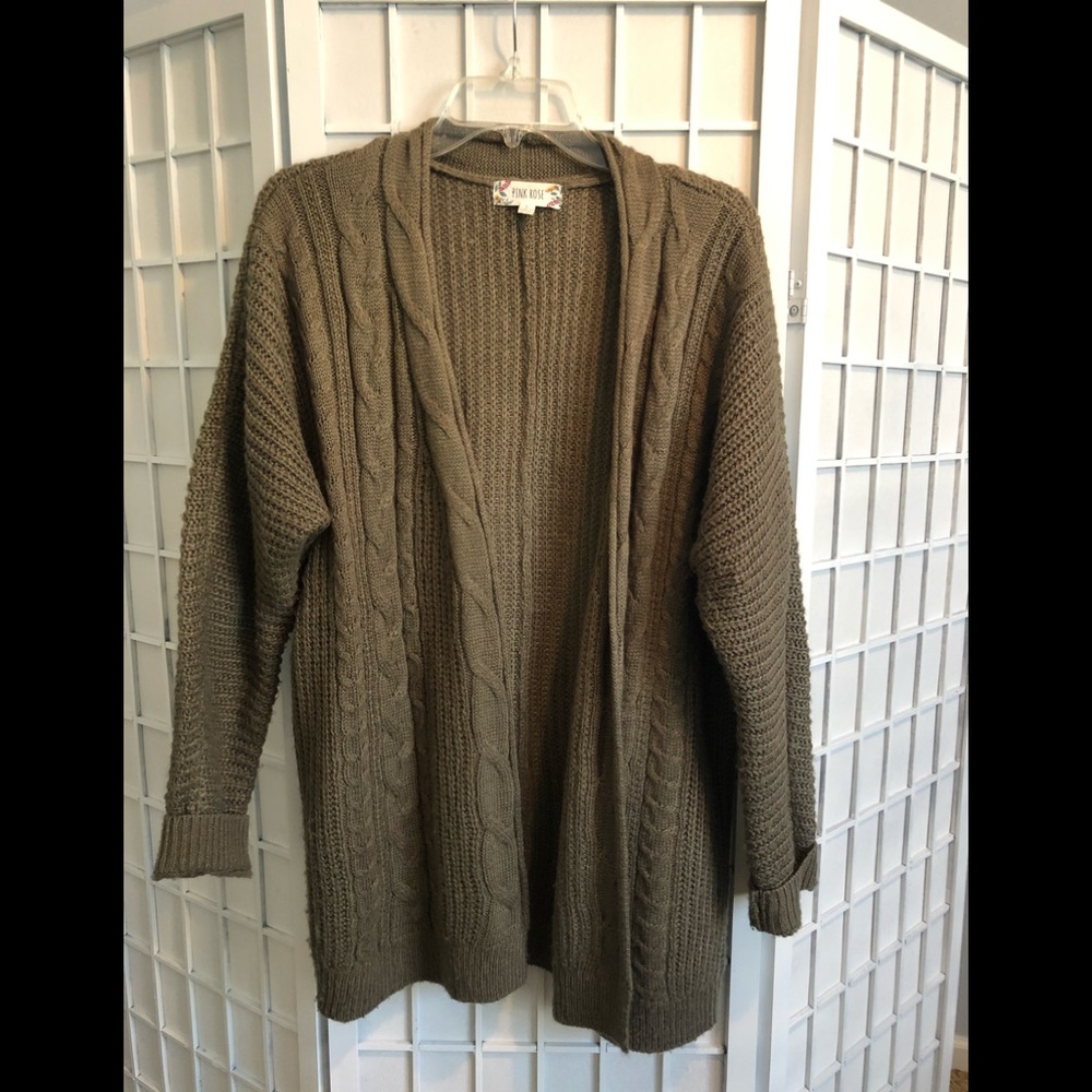 Women’s sweater
